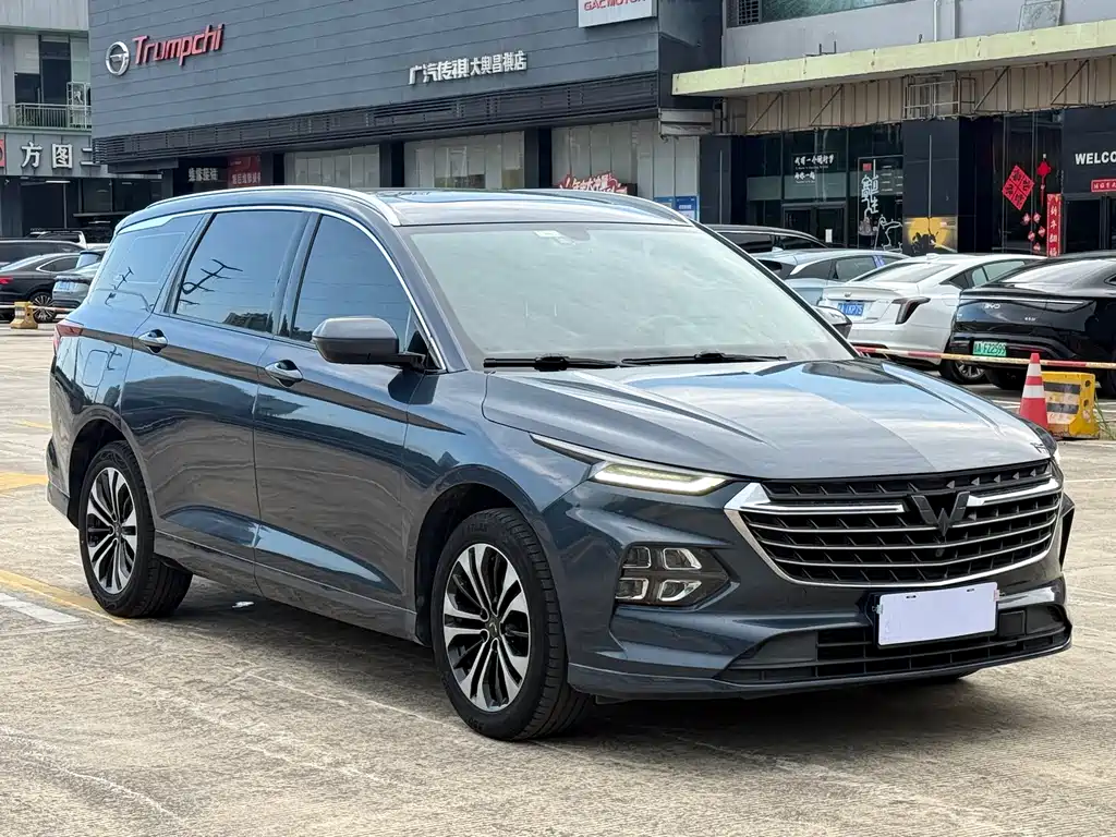 Wuling Victory 1.5 T CVT Flagship
