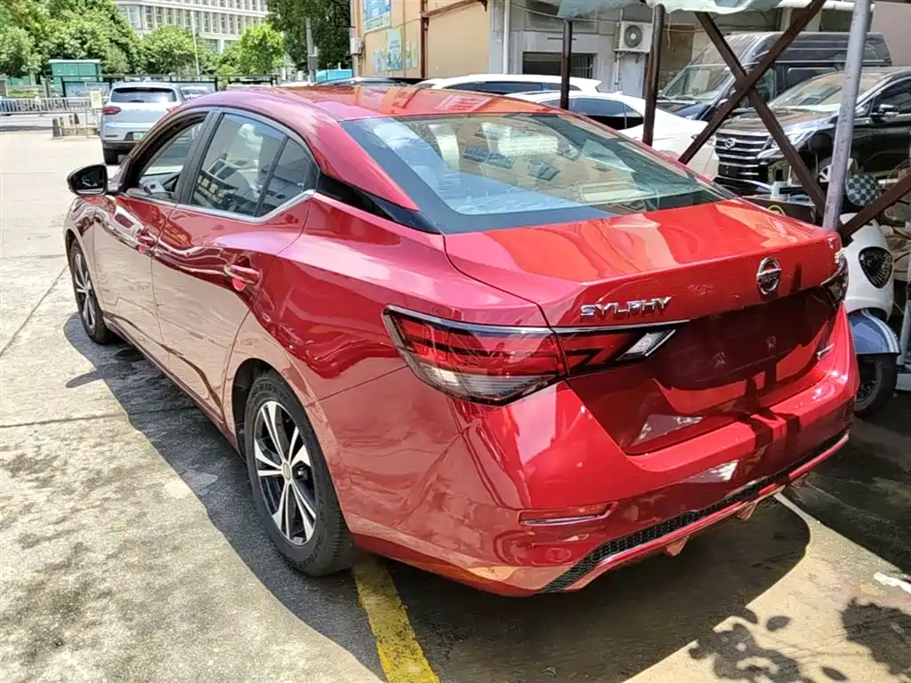Sylphy 1.6 L XL CVT Joy