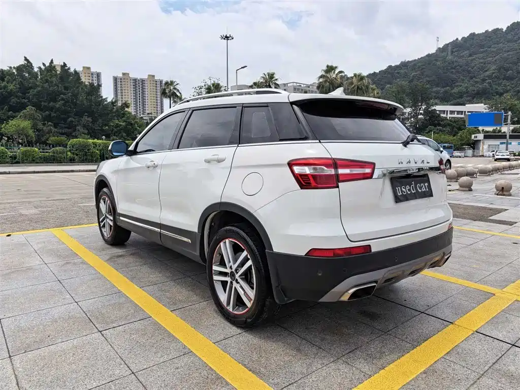 Haval H6 Coupe 哈弗H6 Coupe 2017款 红标 2.0 T 自动两驱尊贵型