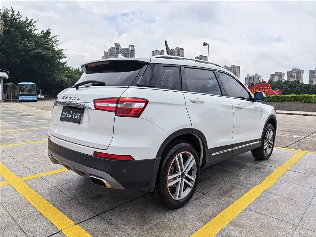 Haval H6 Coupe 哈弗H6 Coupe 2017款 红标 2.0 T 自动两驱尊贵型