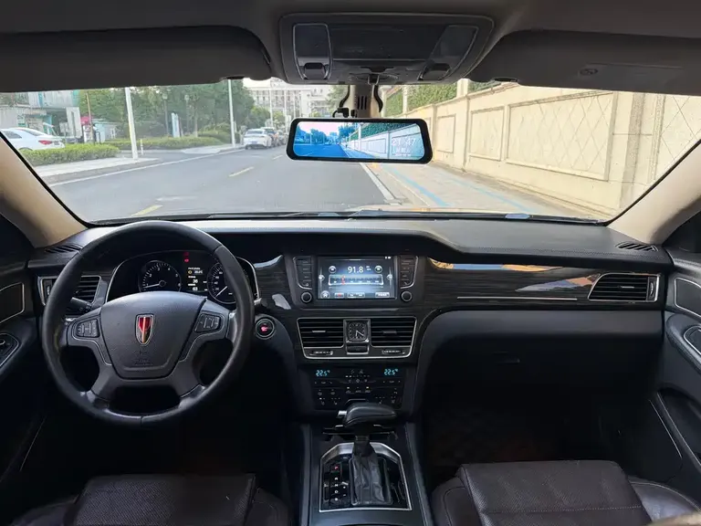 Hongqi H7 2.0 T Flagship