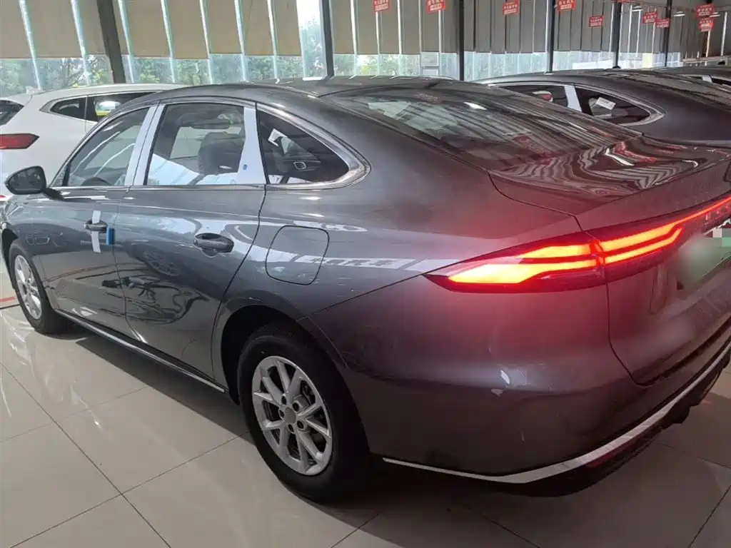 Galaxy Xingyao 6 125 km Voyage