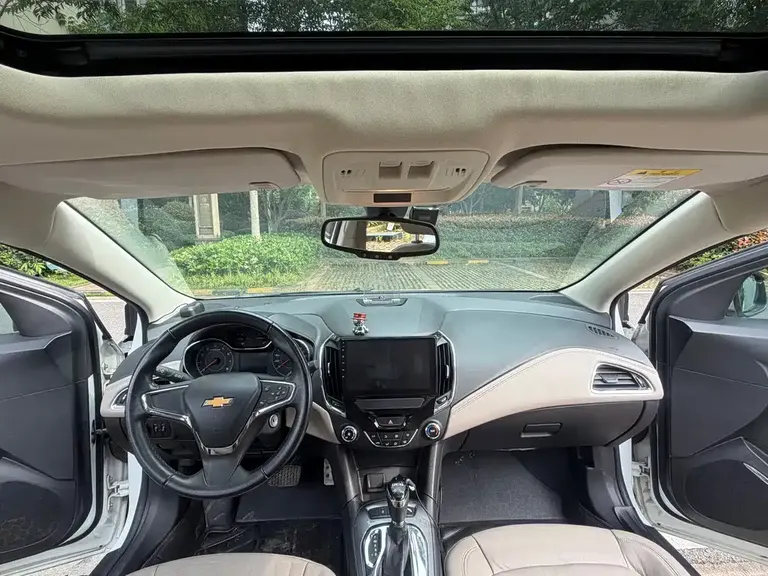 Chevrolet Cruze 科鲁兹 2015款 1.4 T DCG豪华版