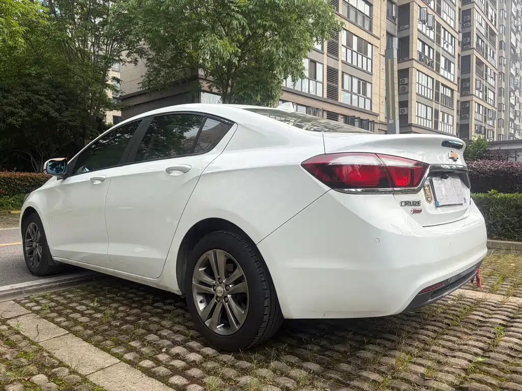 Cruze 科鲁兹 2015款 1.4 T DCG豪华版