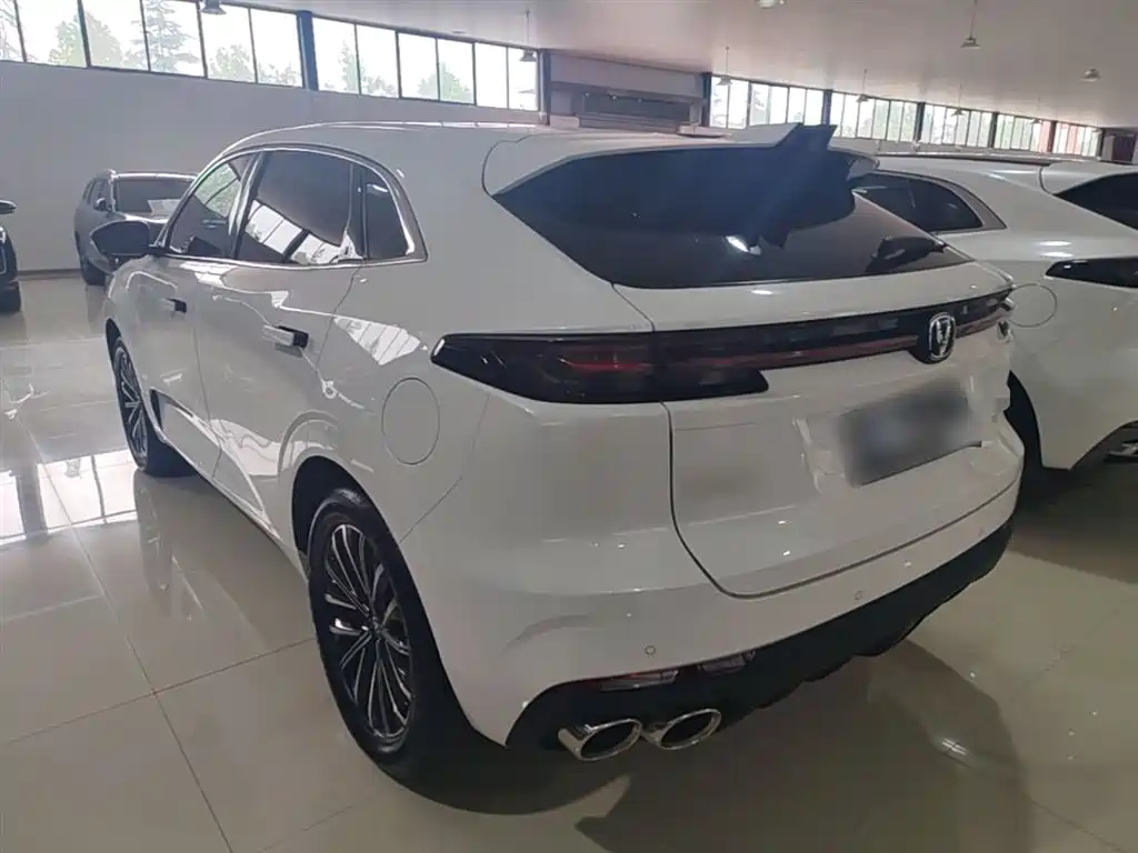 Changan UNI-K 2.0 T 2 WD Joy