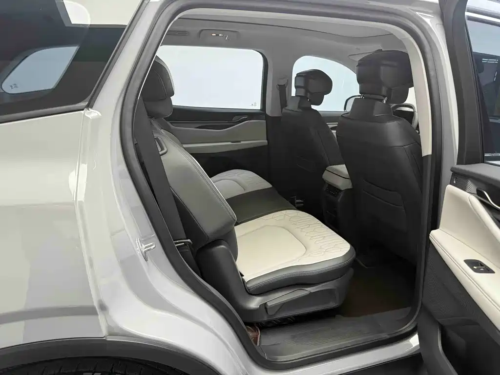 Edge Edge L 2.0 T EcoBoost 2 WD 7-seat Luxury