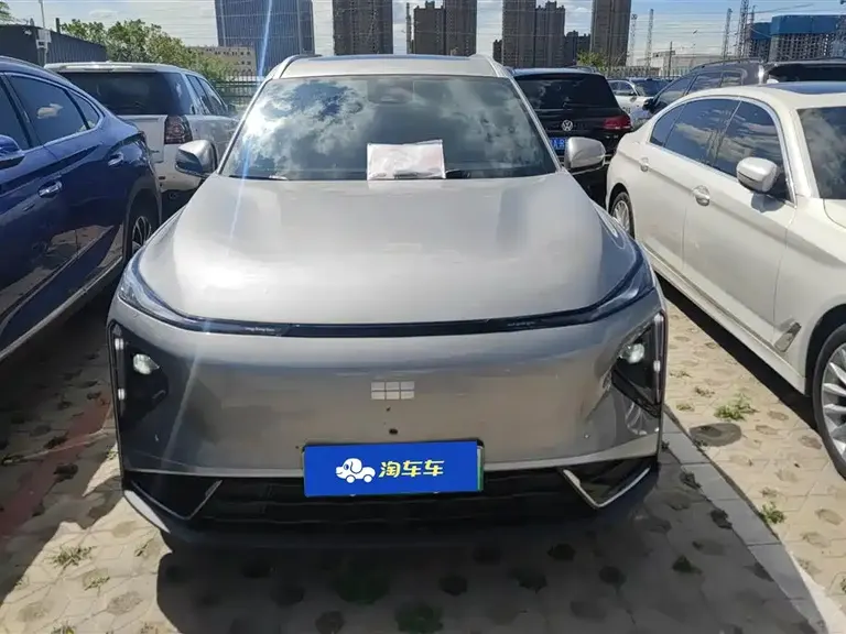 Geely Galaxy L7 EM-i 115 km Explorer