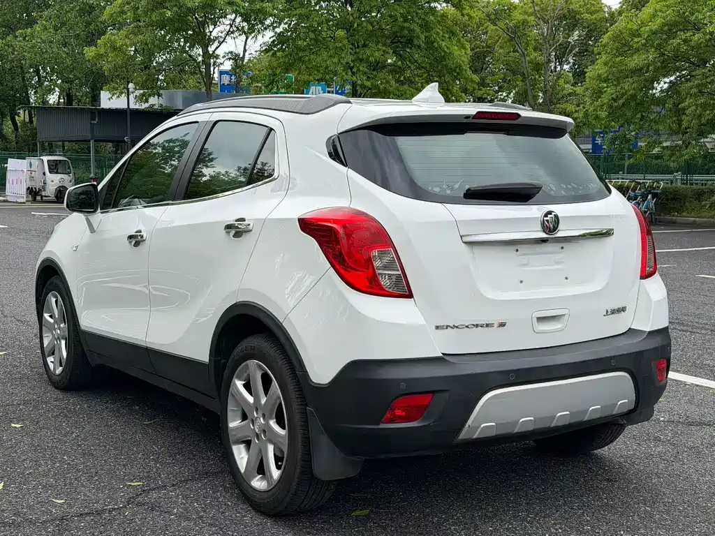 Encore 1.4 T Auto 2 WD Urban Leading
