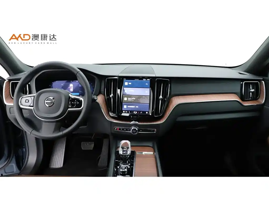 Volvo XC60 沃尔沃XC60/2.0 T/25款/B5 四驱智远豪华版