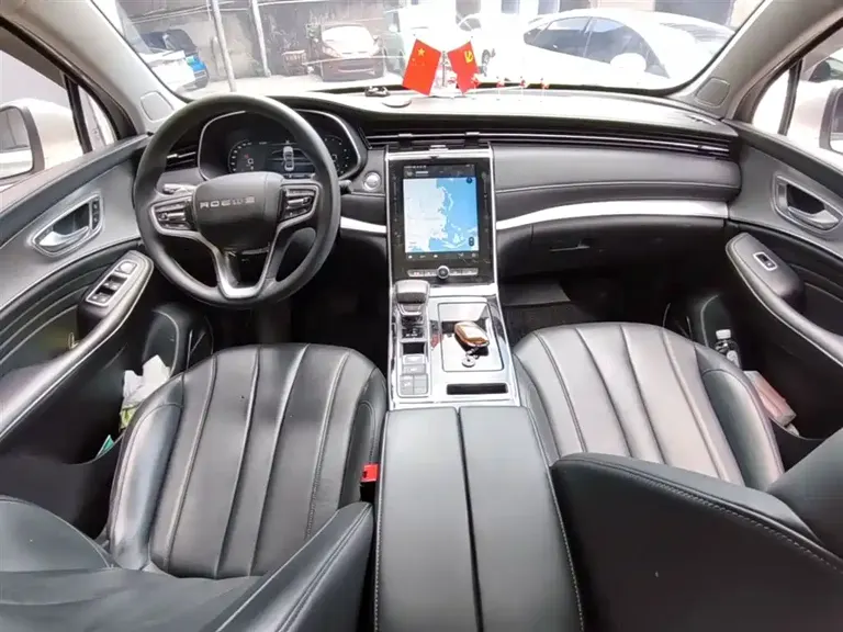 Roewe RX5 MAX 300 TGI Auto 4 G Connected Luxury