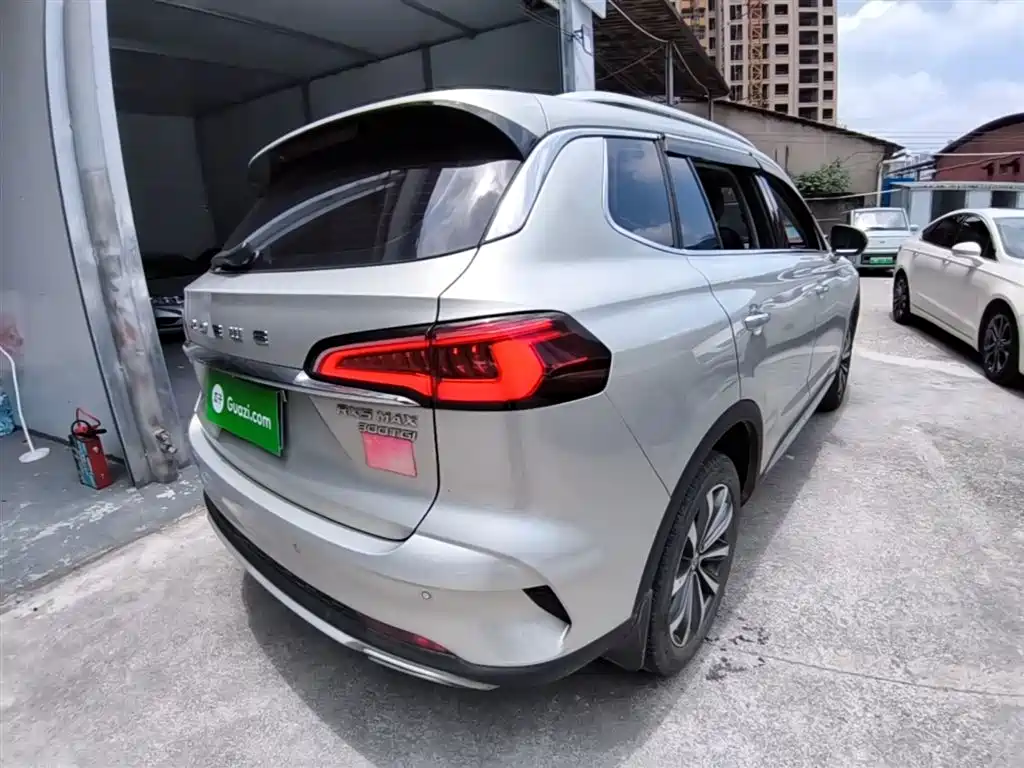 Roewe RX5 MAX 300 TGI Auto 4 G Connected Luxury
