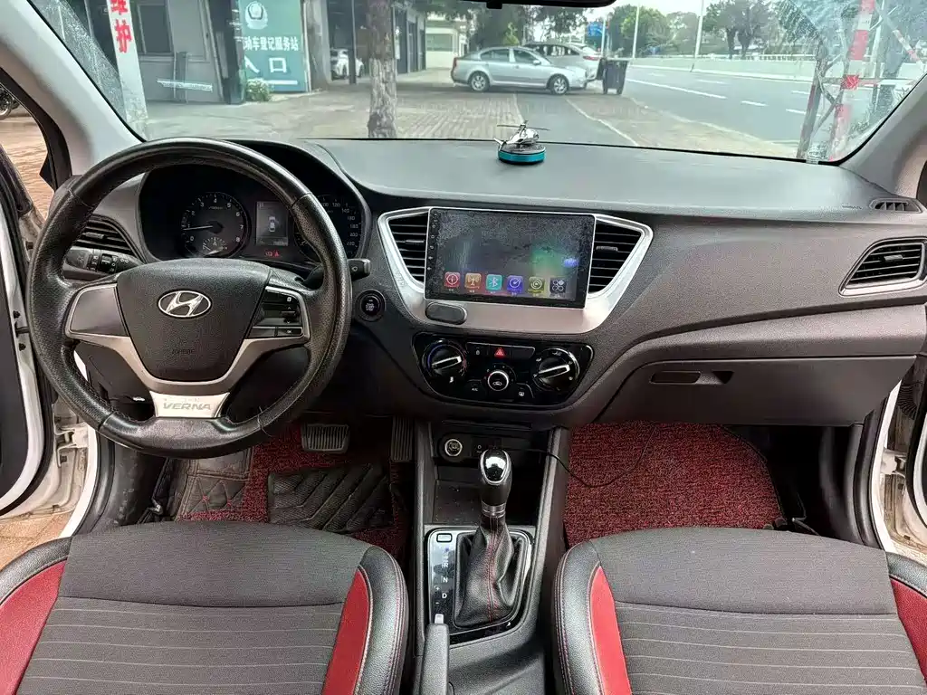 Verna 悦纳 2016款 1.4 L 自动活力版SPORT