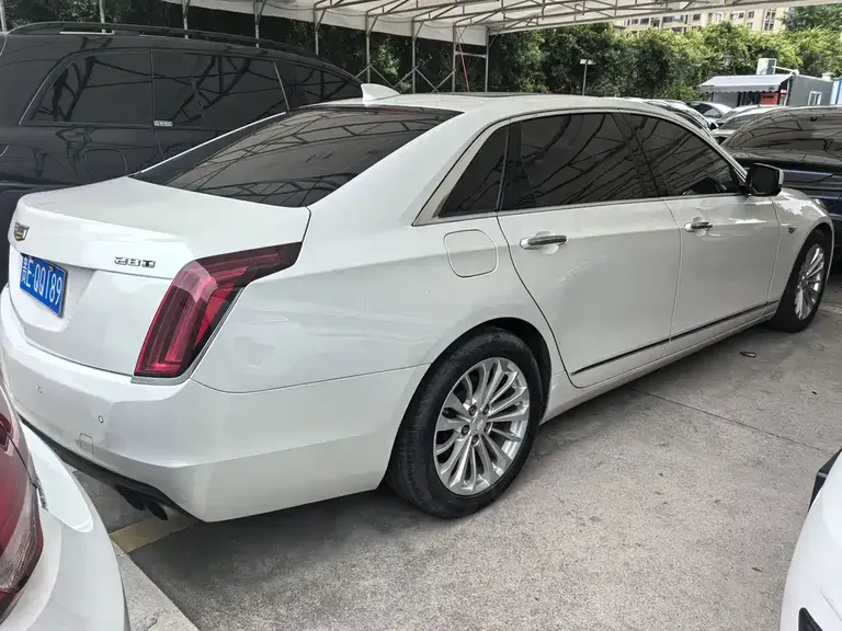 Cadillac CT6 28 T Elite