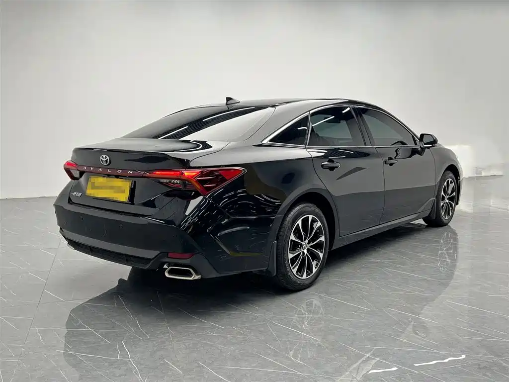 Avalon 2.0 L Select