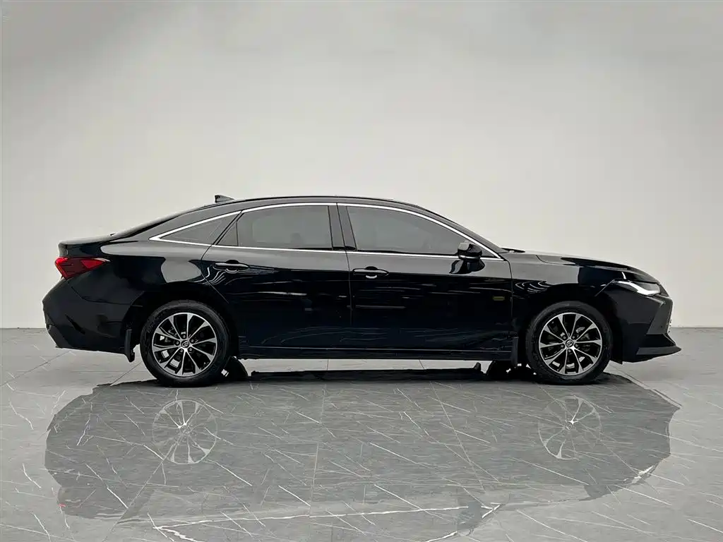 Avalon 2.0 L Select