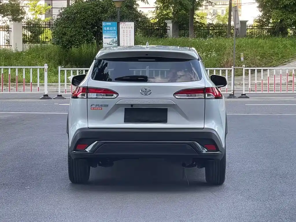 Frontlander 2.0 L CVT Elite
