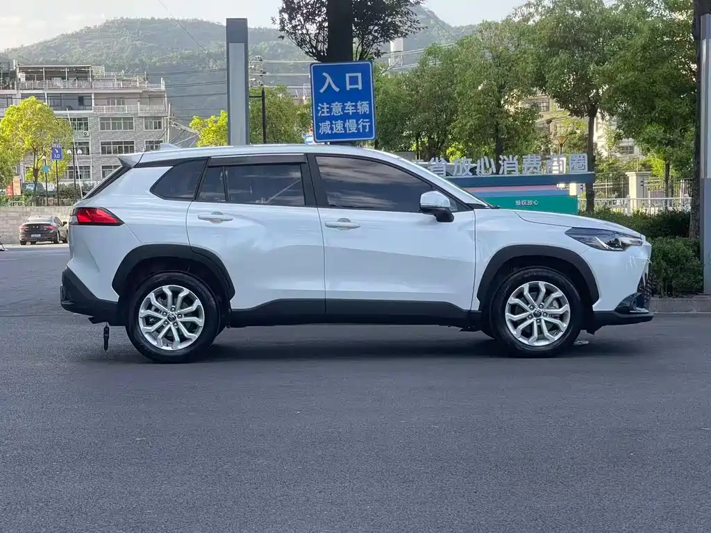 Frontlander 2.0 L CVT Elite