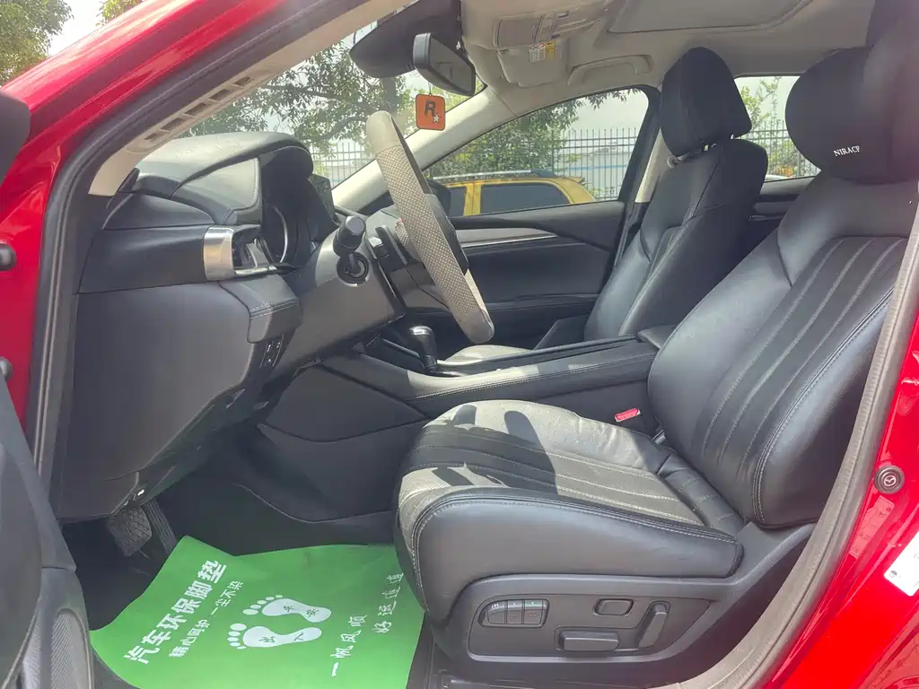 Atenza 2.5 L Blue Sky Sport