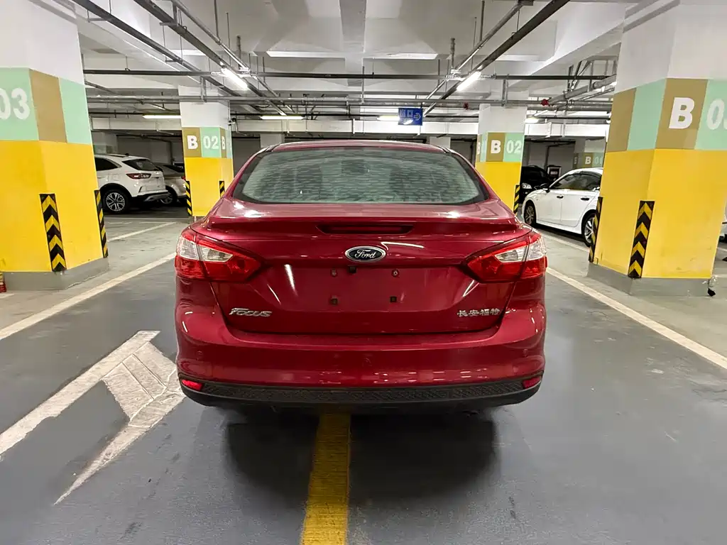 Focus Sedan 1.6 L Auto Style