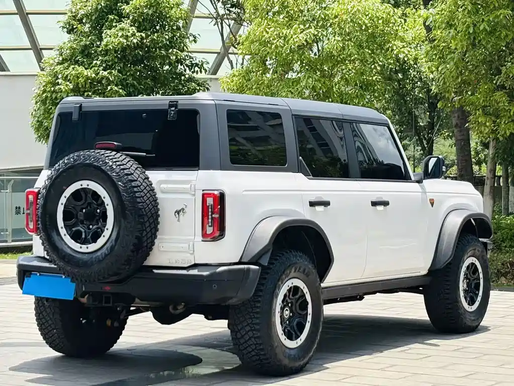 Ford Bronco 2.3 T Badlands