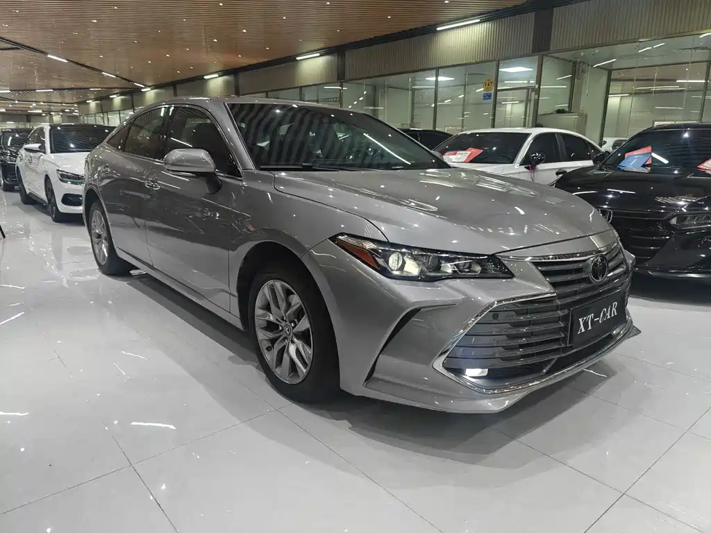 Avalon 2.0 L Luxury CN-VI