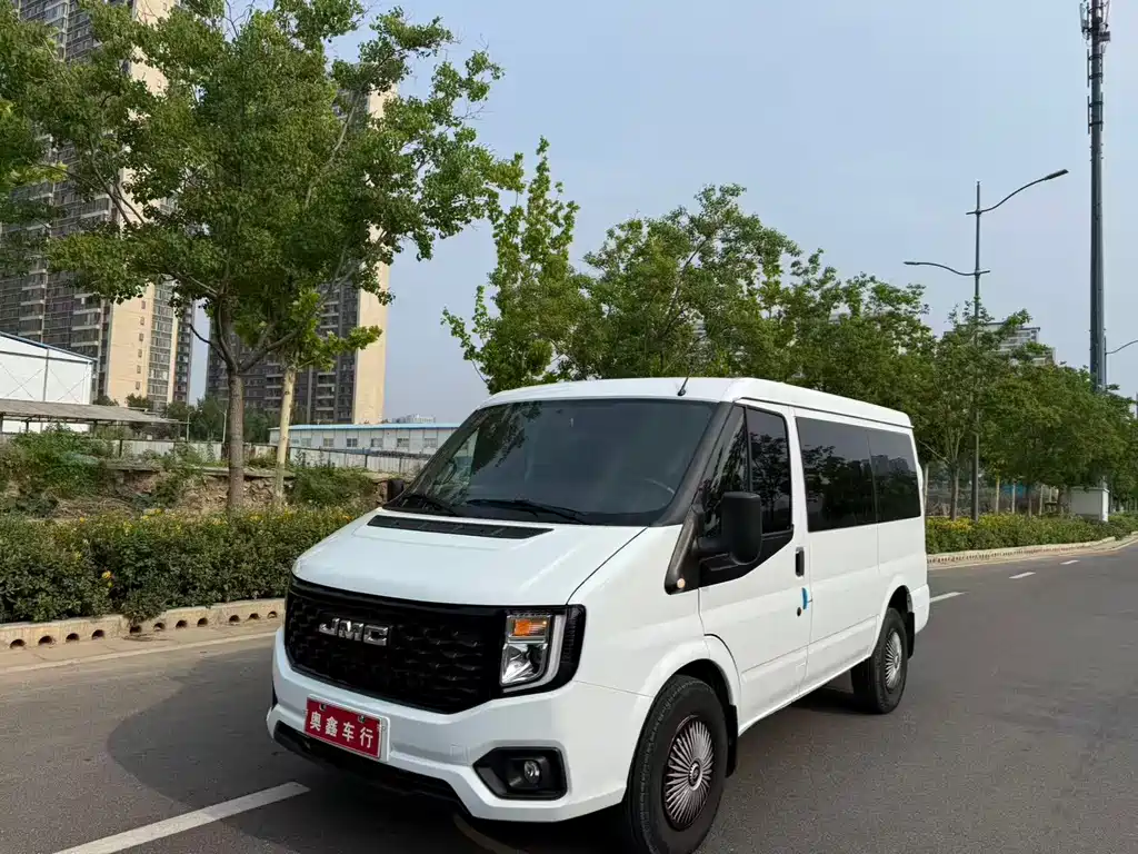 JMC Fushun 2.0 T Auto SWB Low Roof Commercial Multi-purpose Passenger 6-seat Dual Tailgate