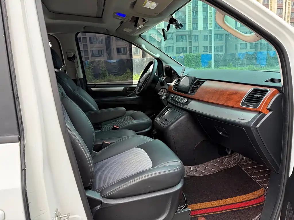 Maxus G10 2.0 T Auto Executive