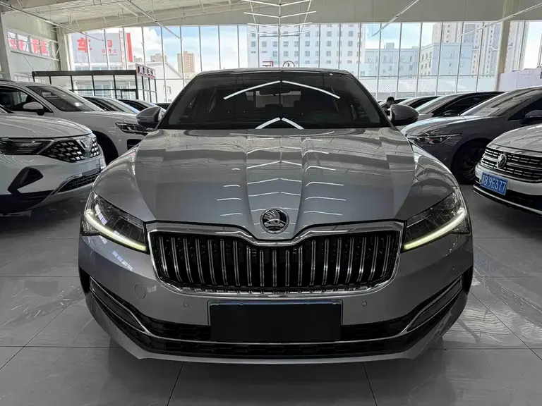 Skoda Superb TSI280 DSG Premium