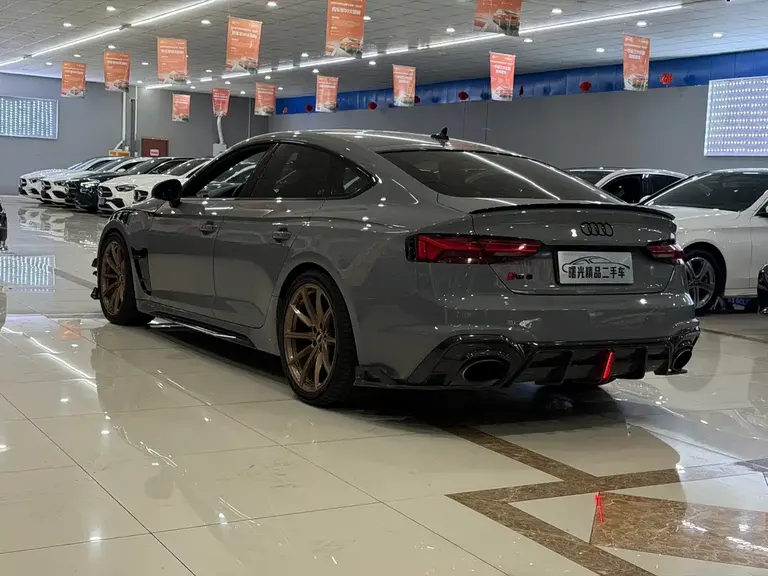 Audi RS 5 RS 5 2.9 T Sportback Dark Gold