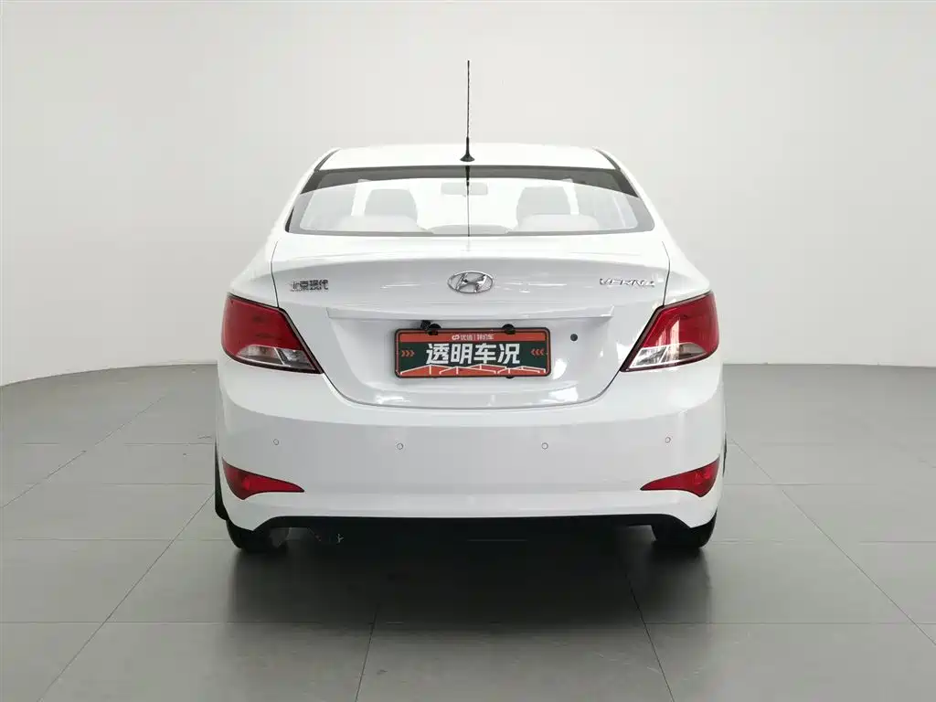 Accent 1.4 L Manual Intelligent GLS