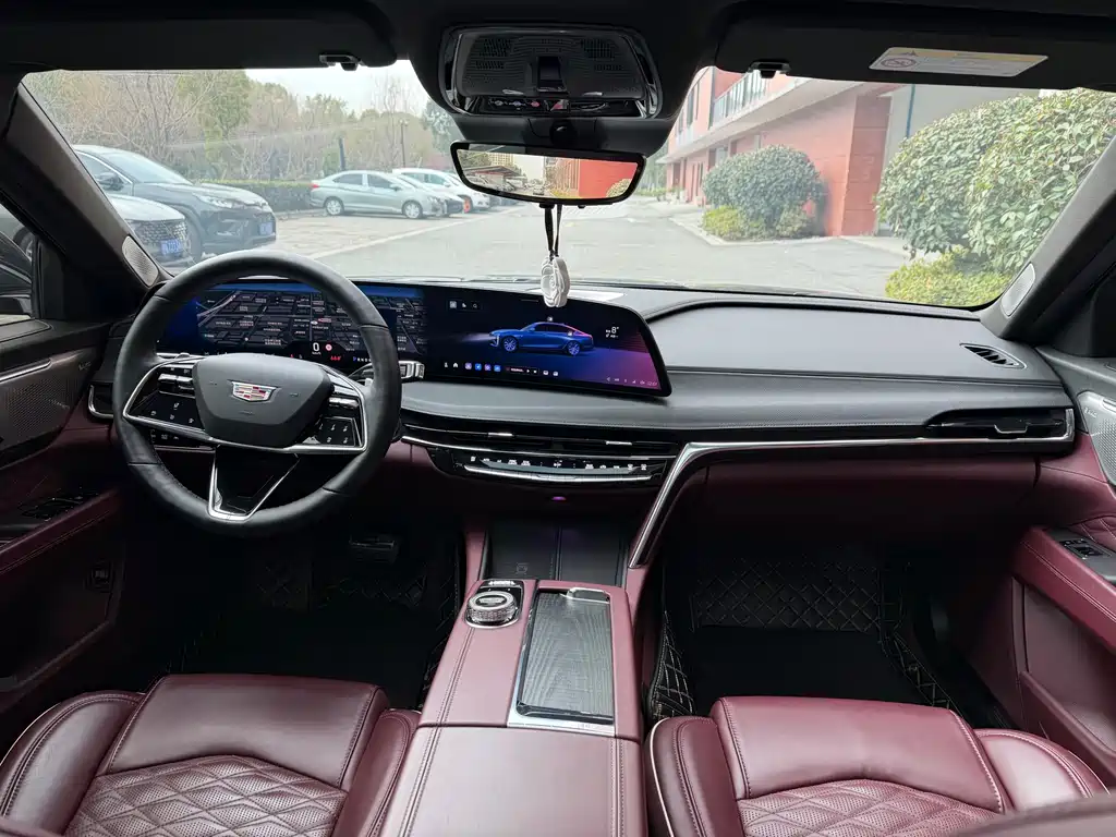 Cadillac CT6 28 T Platinum