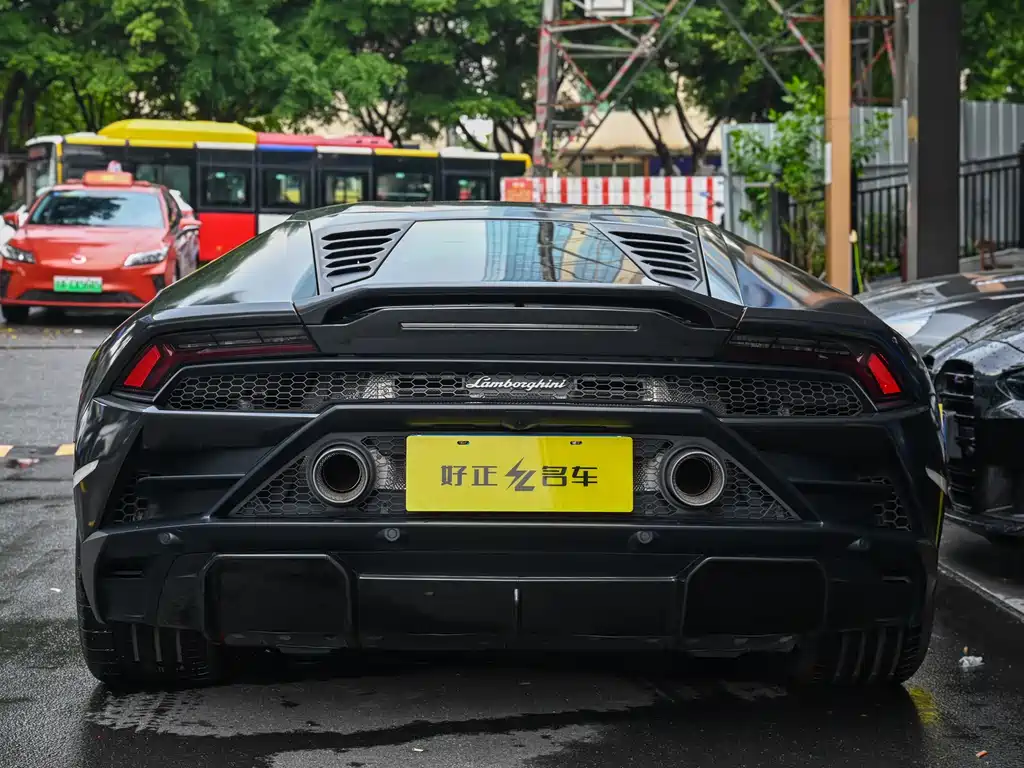 Huracán Huracán EVO RWD