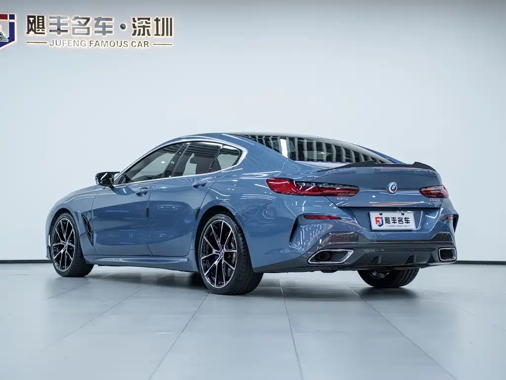 BMW 8 Series 840 i xDrive 4-door Coupe M Sport Package
