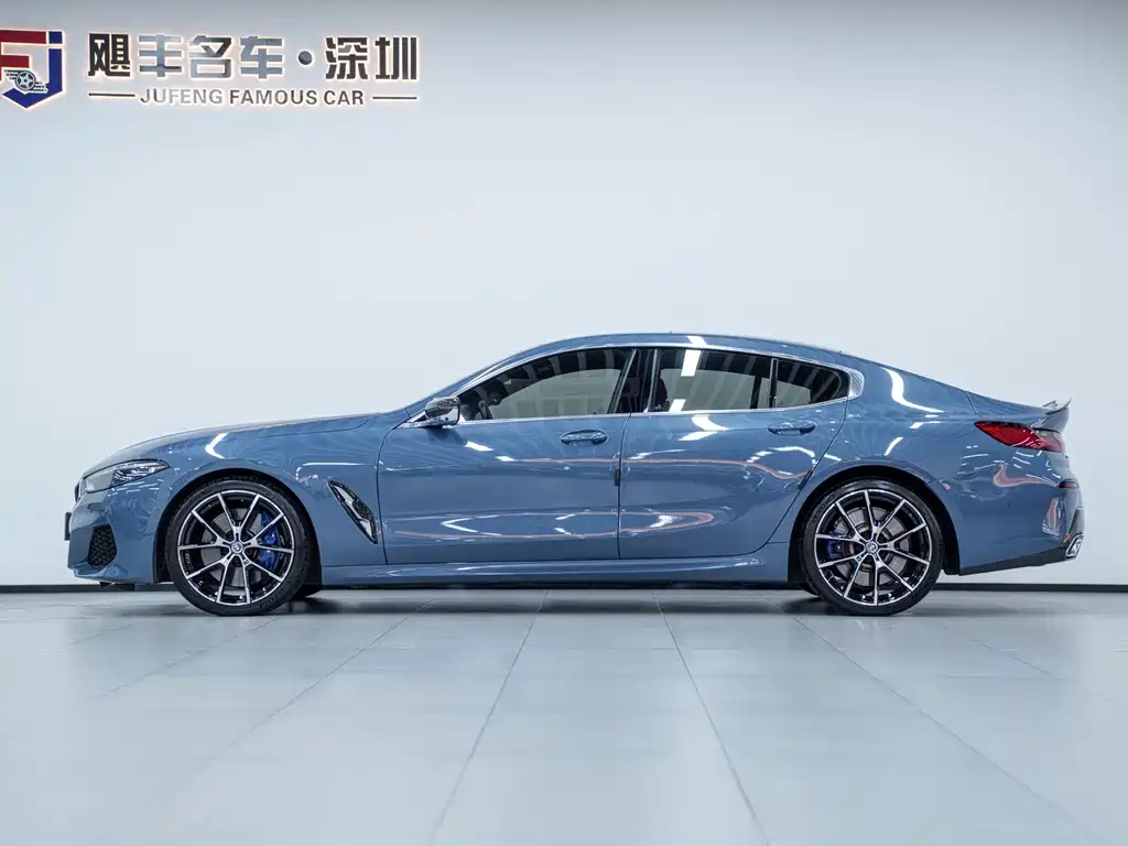 BMW 8 Series 840 i xDrive 4-door Coupe M Sport Package