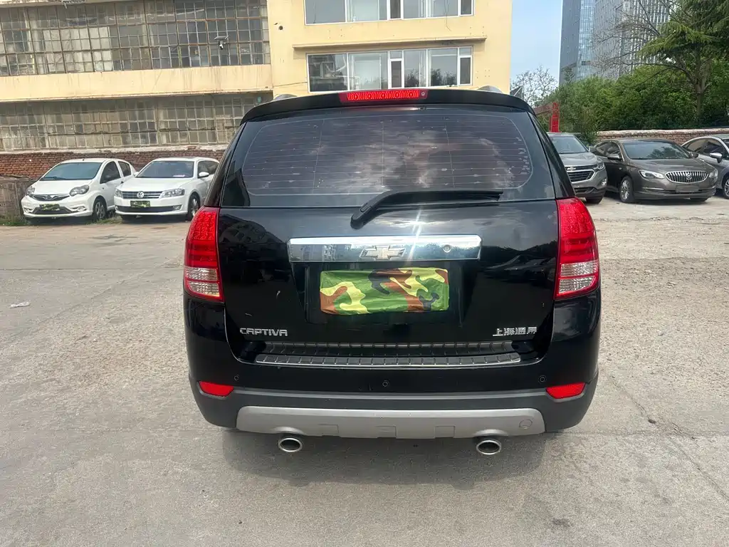 Captiva 2.4 L 2 WD City 5-seat