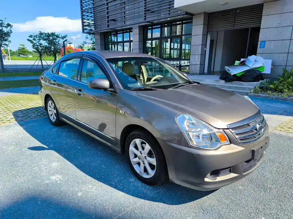 Sylphy 轩逸 2009款 2.0 XL CVT豪华天窗版