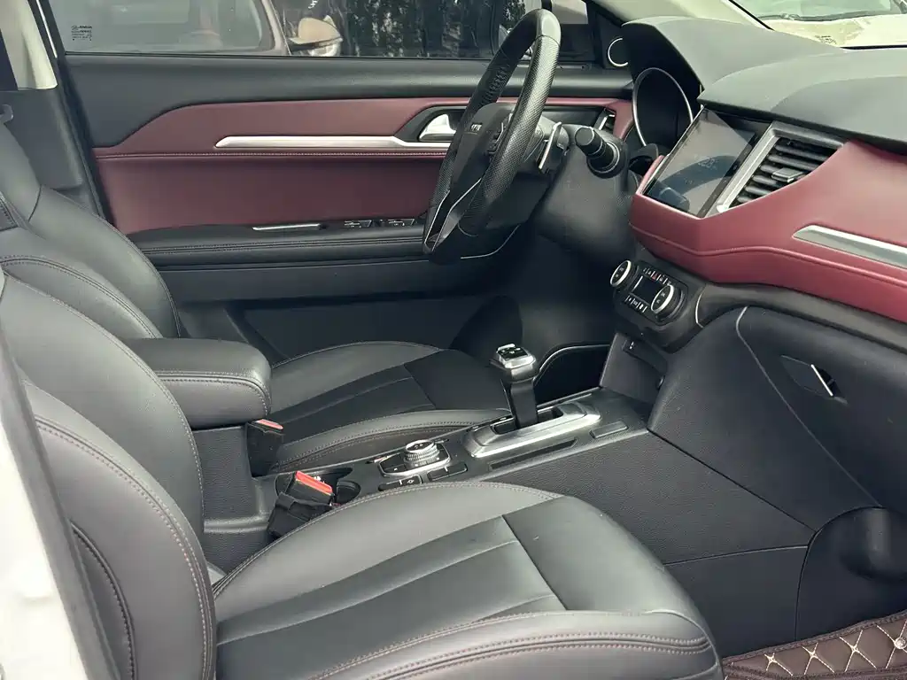 Haval H6 Coupe 哈弗H6 Coupe 2019款 1.5 T 自动两驱豪华智联版 国VI