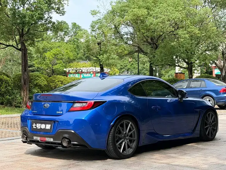 Subaru BRZ 2.4 L Manual