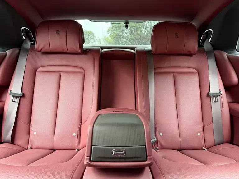 Rolls-Royce Ghost 6.7 T Standard Wheelbase