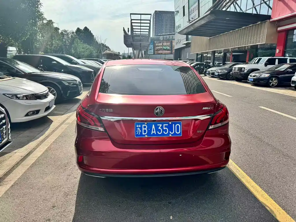 MG6 20 T Auto Luxury Connected CN-V