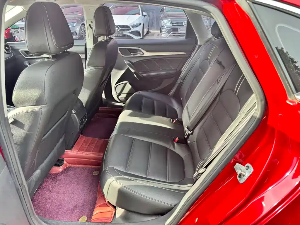 MG6 20 T Auto Luxury Connected CN-V