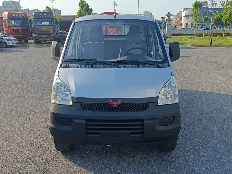 Wuling Rongguang Mini Truck 1.2 L Double Cab Basic LAQ