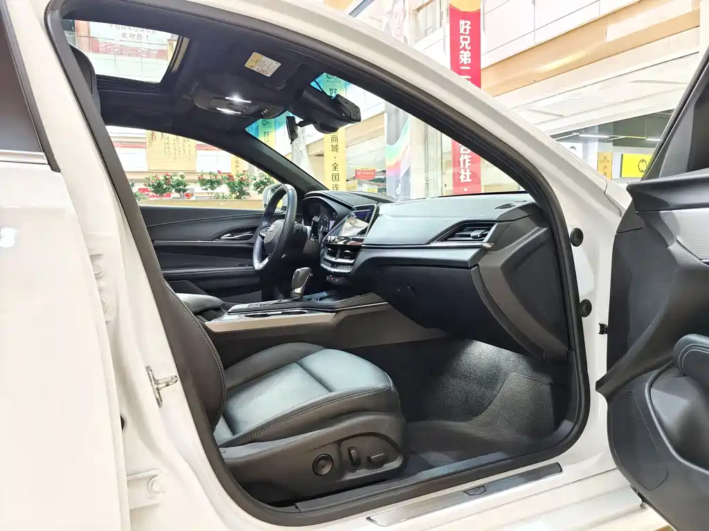Cadillac CT4 28 T Luxury