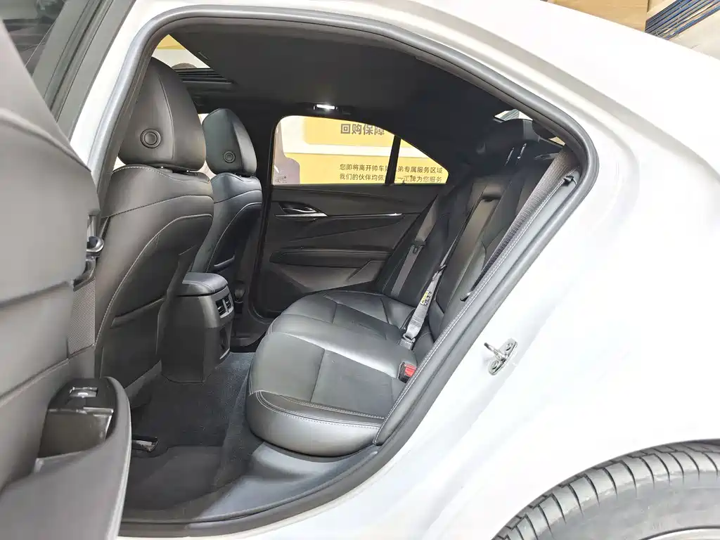 Cadillac CT4 28 T Luxury