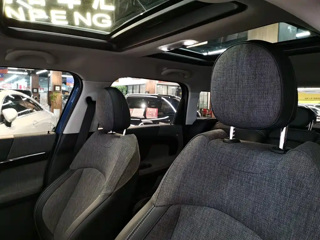 MINI COUNTRYMAN 1.5 T COOPER ALL4 Classic Weekend Wagon