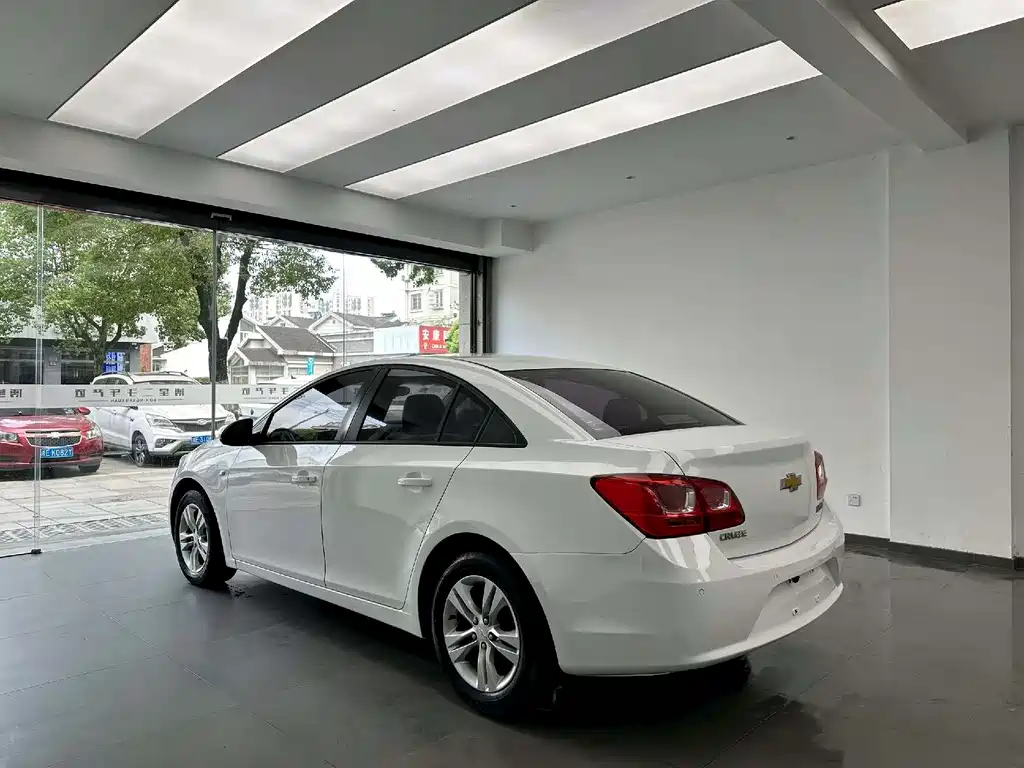 Cruze 1.5 L Classic SE AT