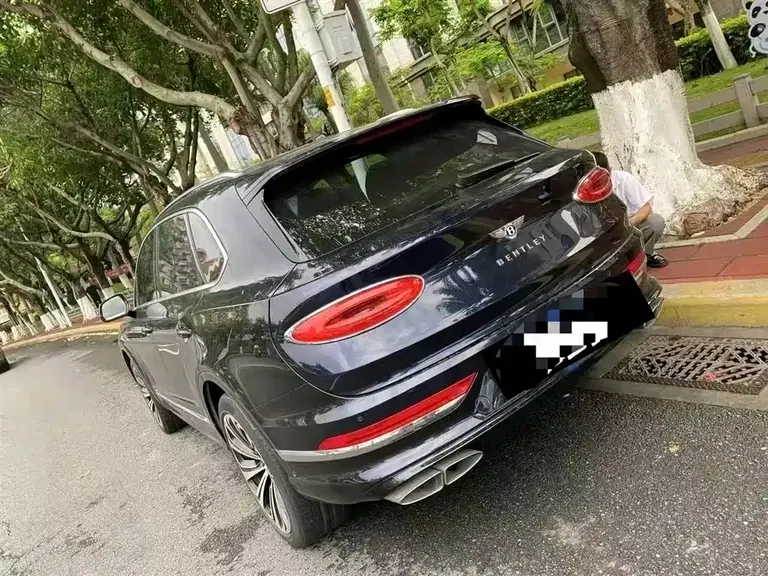 Bentley Bentayga 4.0 T V8