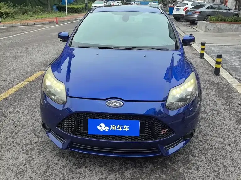Ford Focus (Import) 福克斯(进口) 2013款 2.0 T ST 标准版