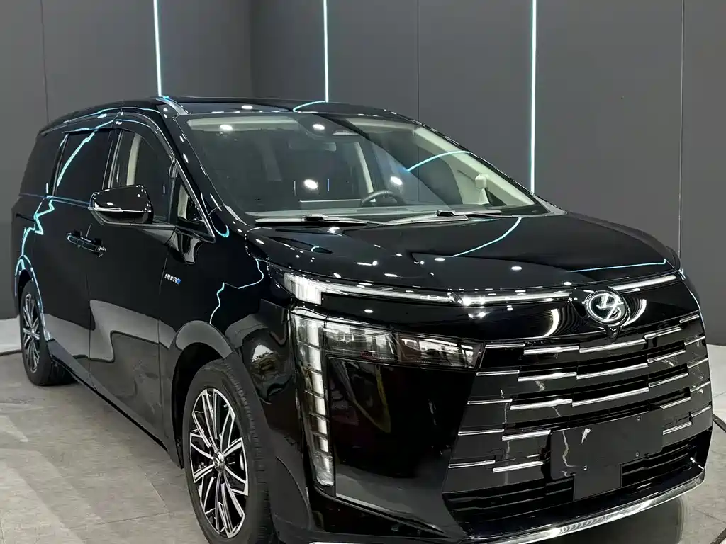 Trumpchi E8 NEV 传祺E8 PHEV 2024款 150 km MAX