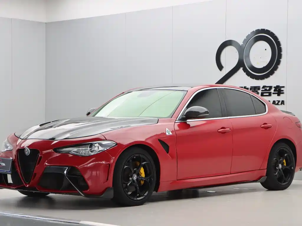 Giulia 2.0 T 280 HP Luxury